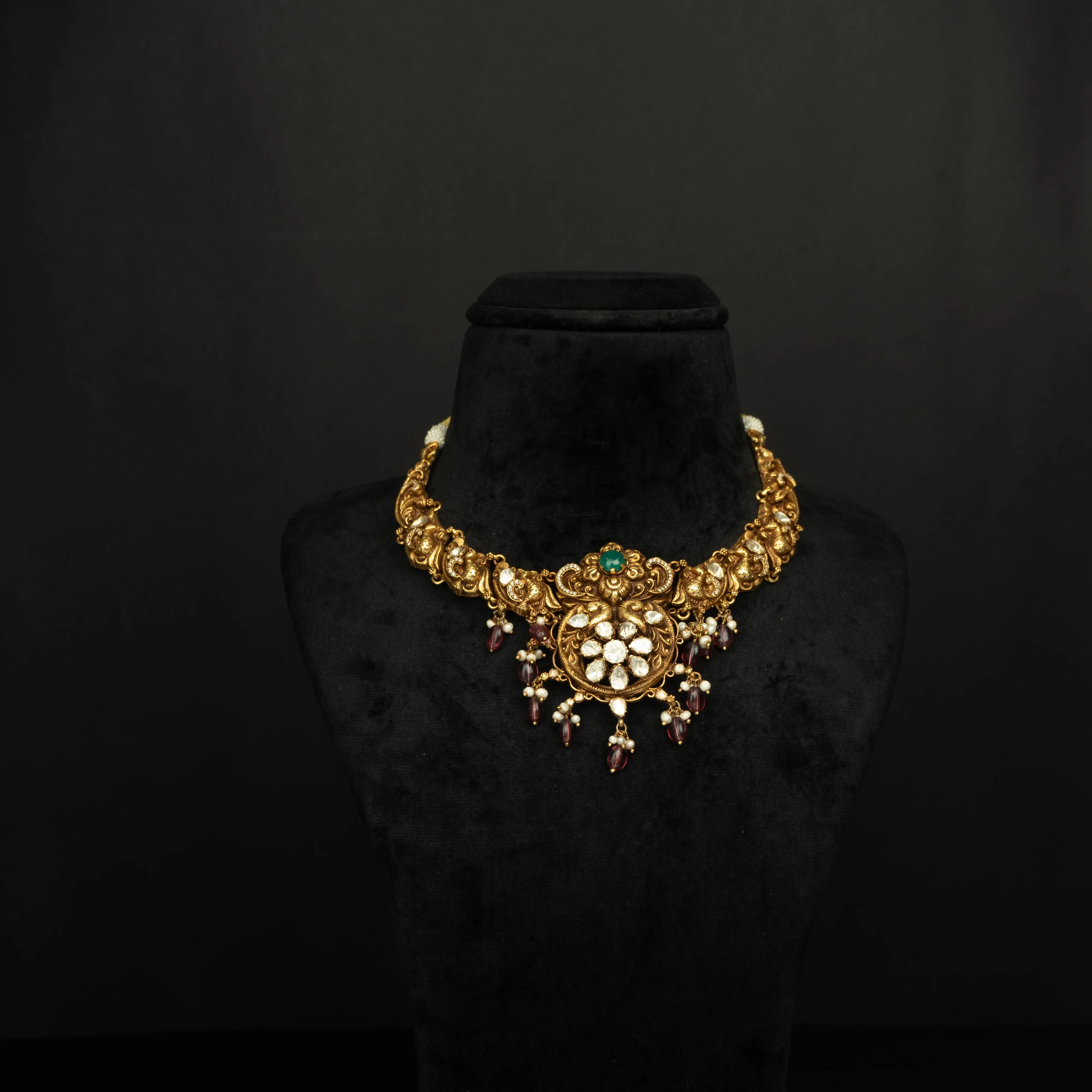 Aashi Silver Necklace