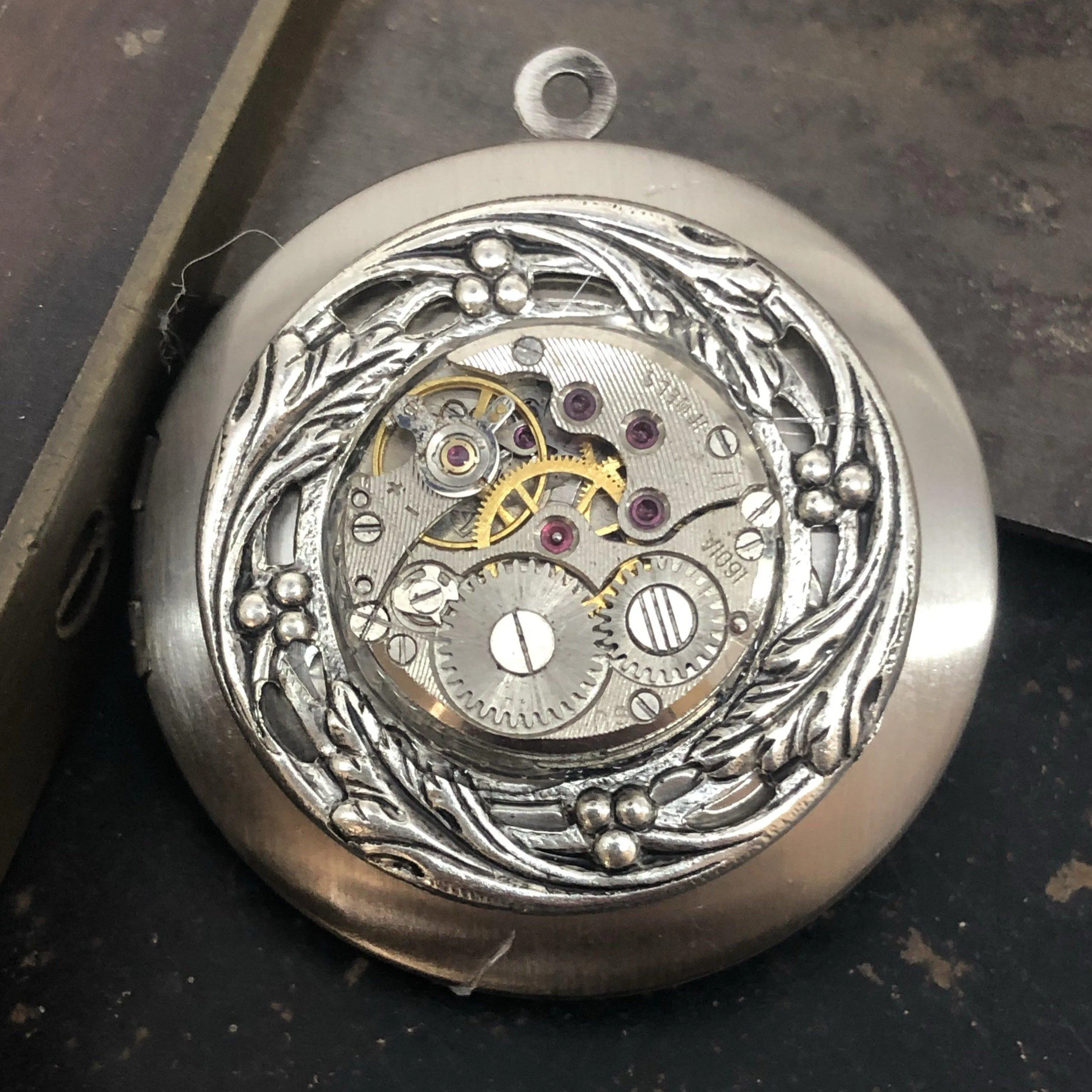 Adele, Round Filigree Steampunk Locket