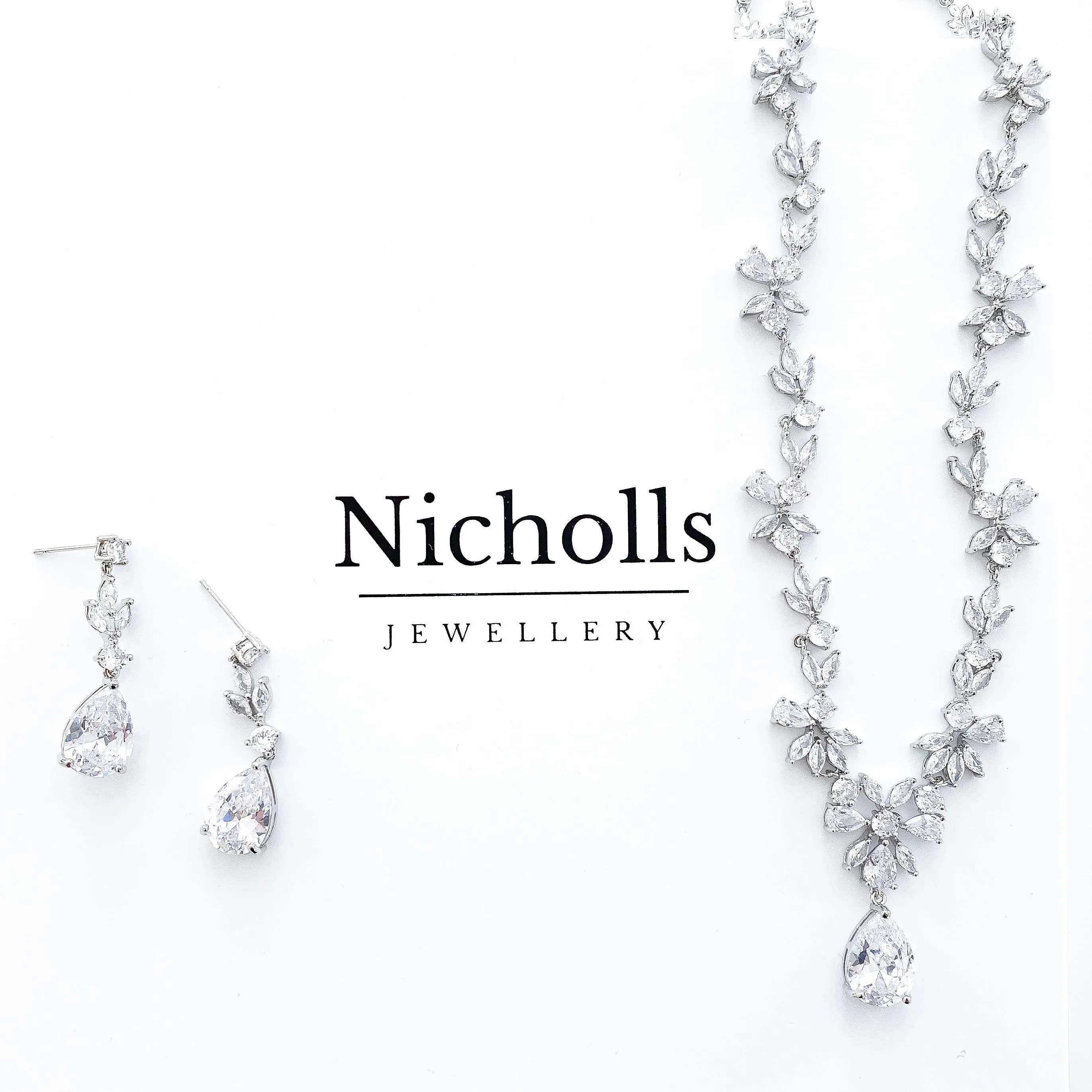 Always Crystal Flower Necklace and Earring Set