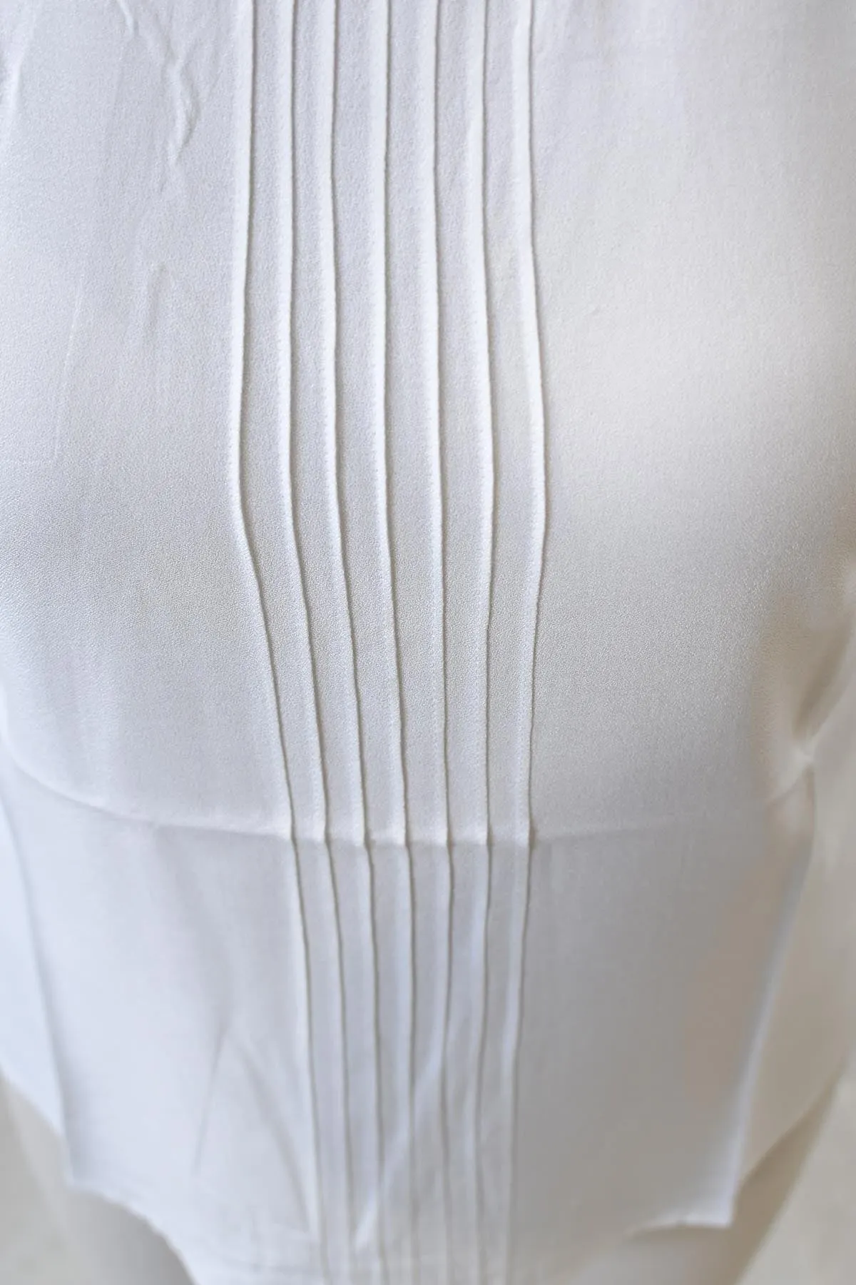 Barbara Lebek Off White Top With Cap Sleeve & Pleat Detail - 85660052