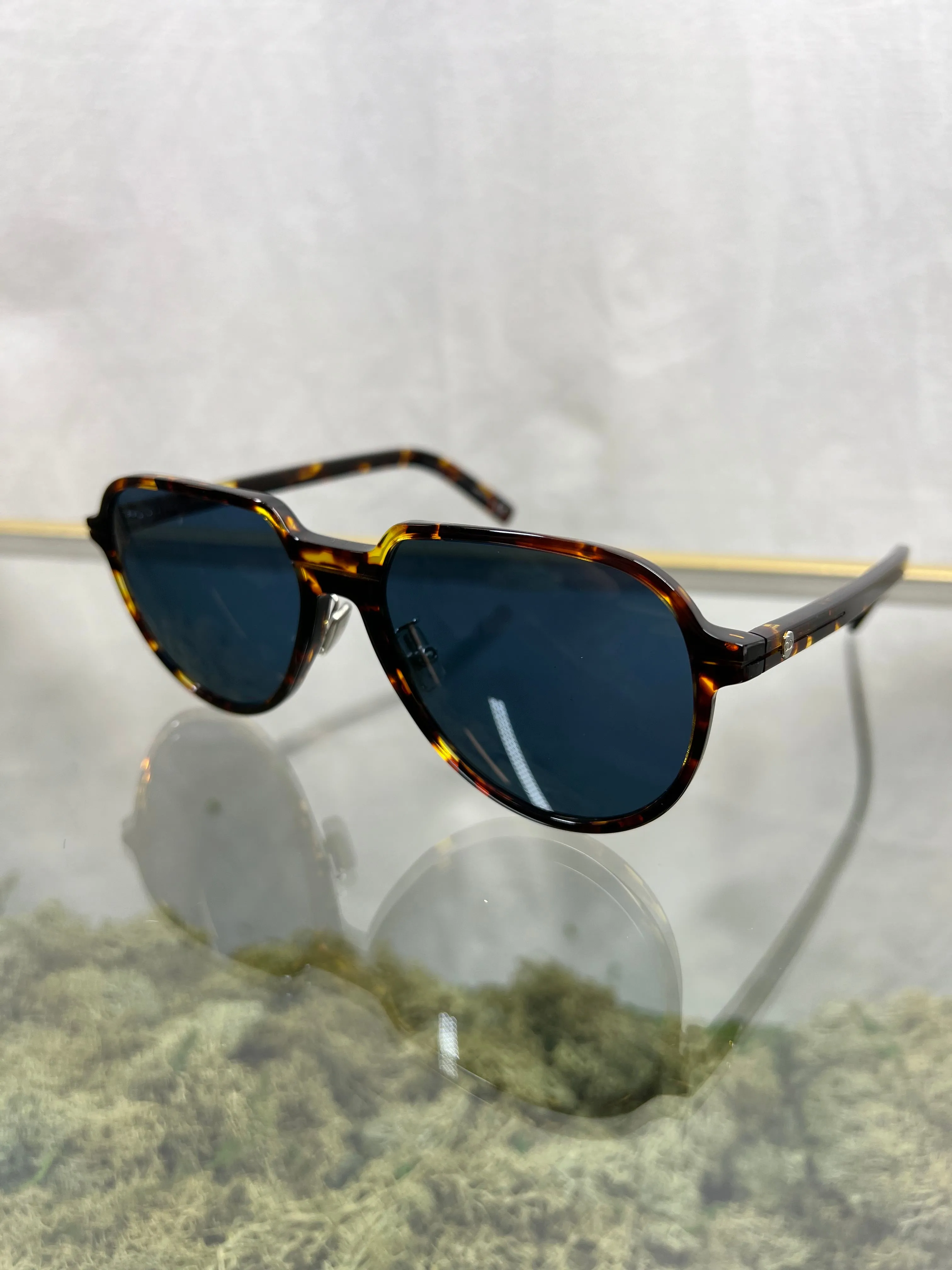 DIOR DiorEssentials AF Tortoise Acetate Sunglasses TS3753