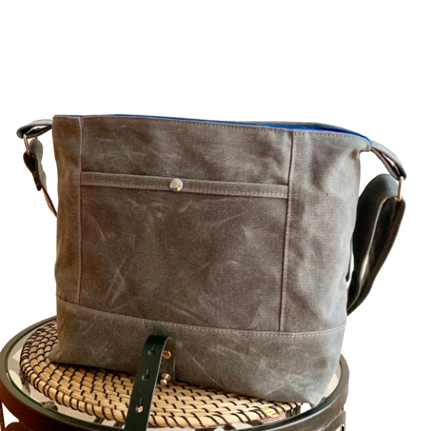 Englewood Waxed Canvas Mens Field Bag - Gray Messenger Bag