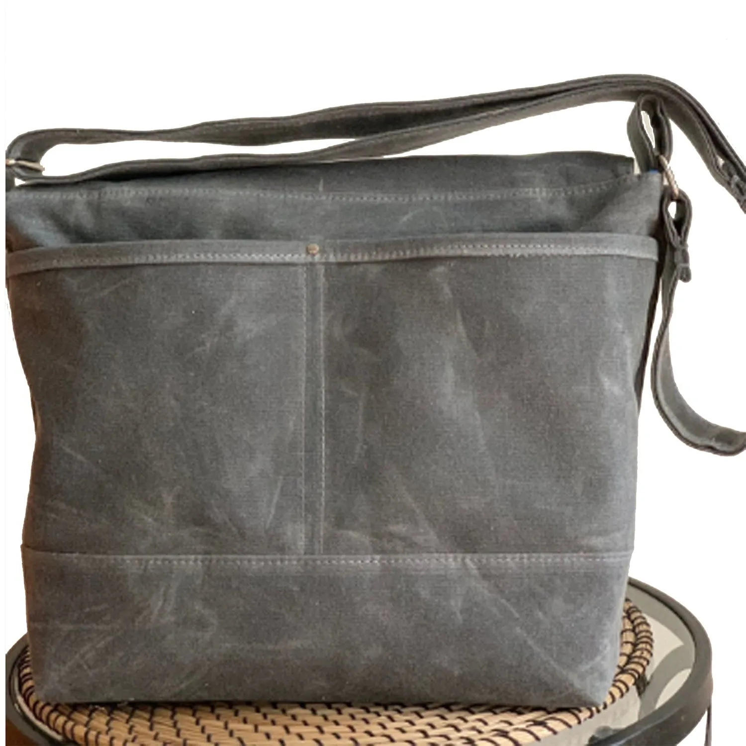 Englewood Waxed Canvas Mens Field Bag - Gray Messenger Bag
