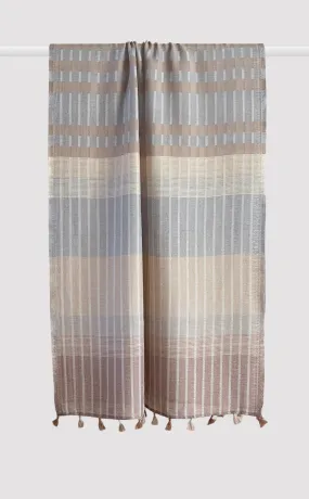 Hazelnut Tassels