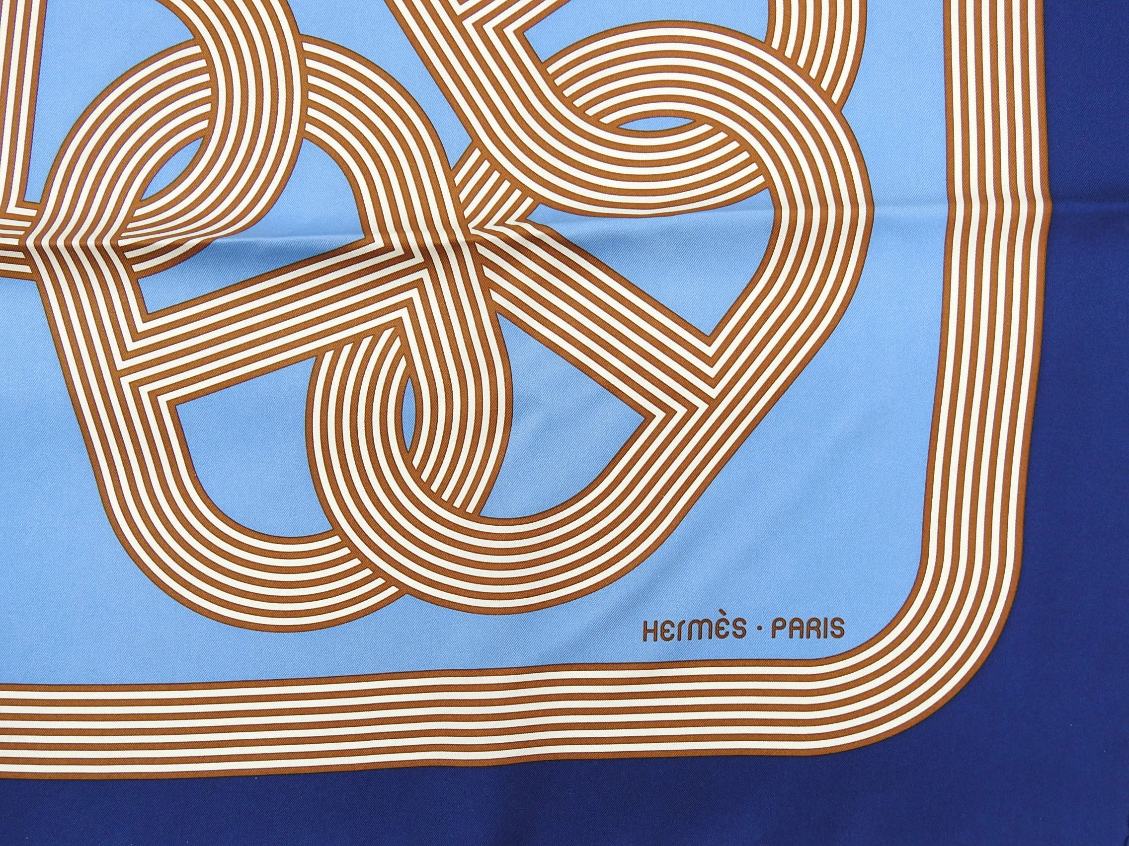 Hermes Circuit 24 Faubourg Silk Twill 90cm Scarf in Box