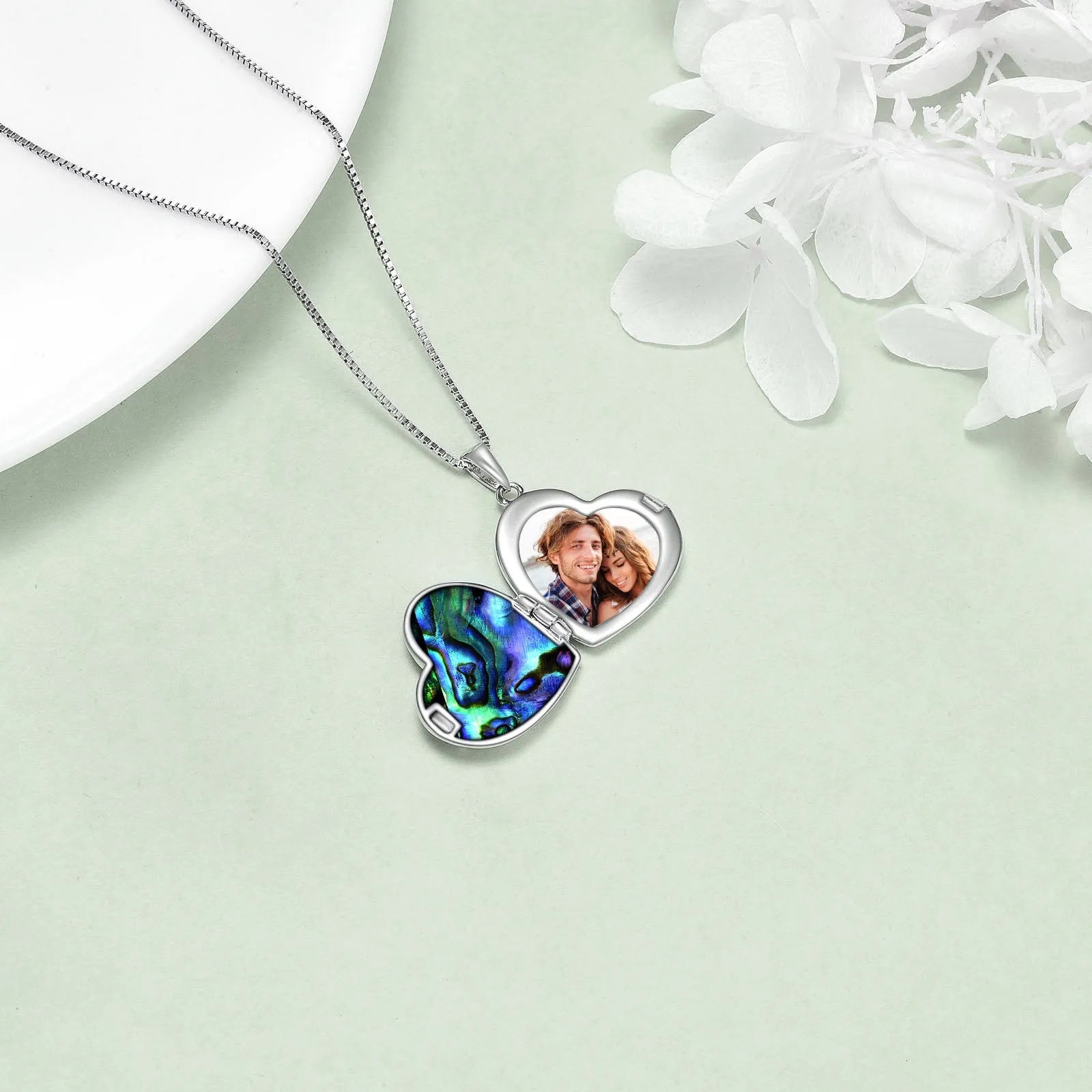Leisurely Elegance - The Nevermore Women's Necklace Heart 925 Silver Photo Locket