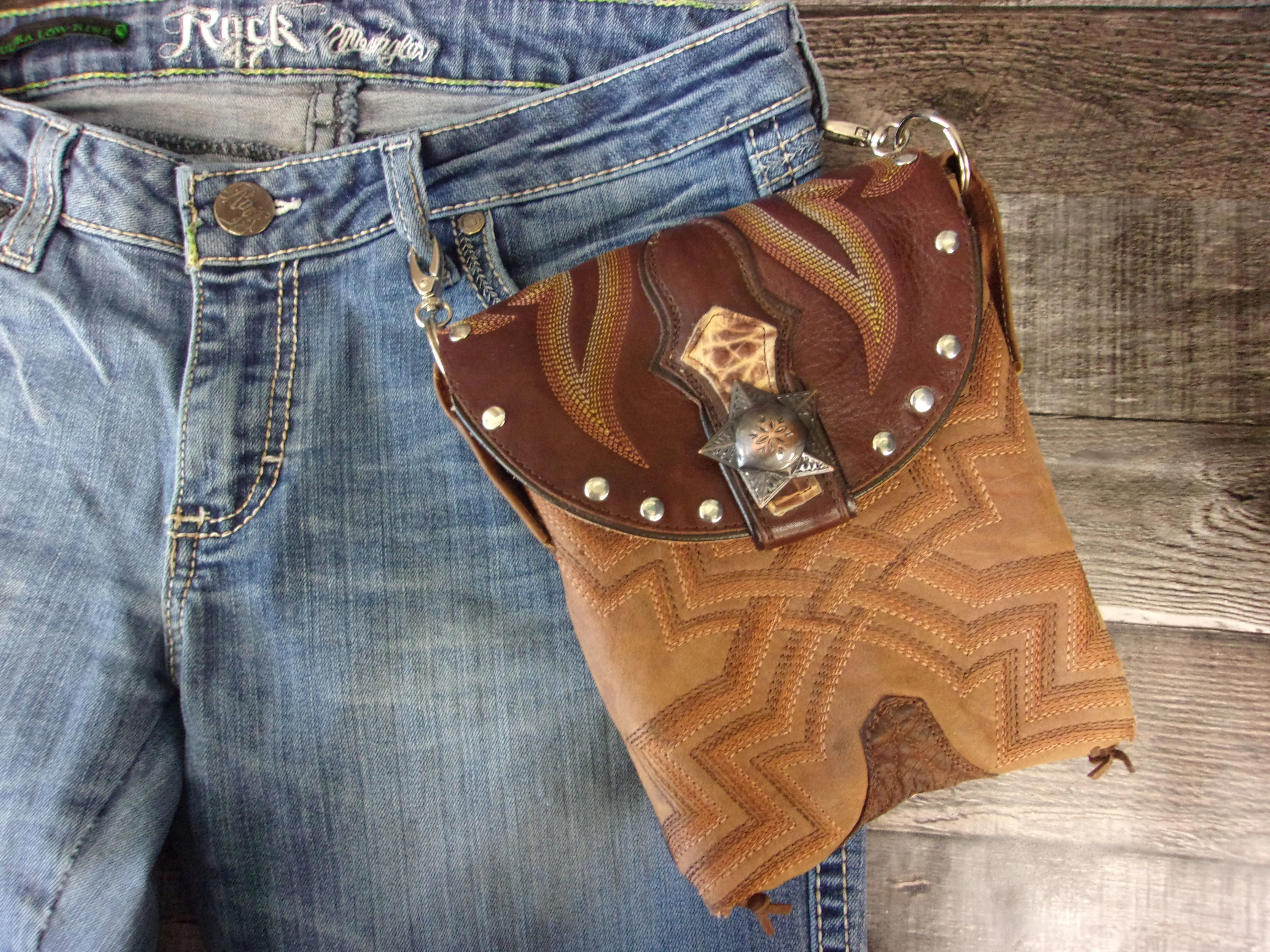 Mini Hipster Cowboy Boot Purse BB05