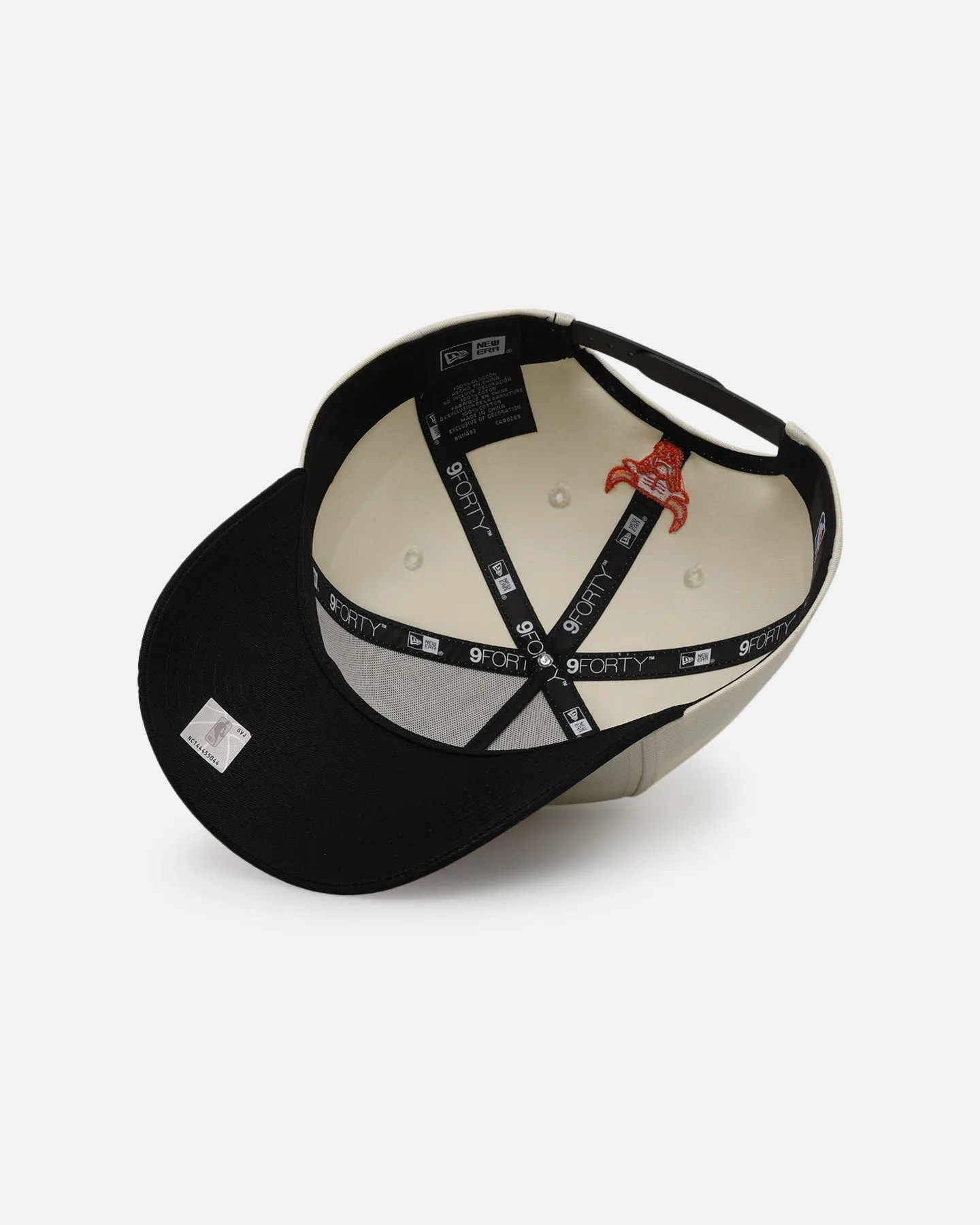New Era Chicago Bulls 'Flame' 9FORTY A-Frame Snapback Chrome White/Black