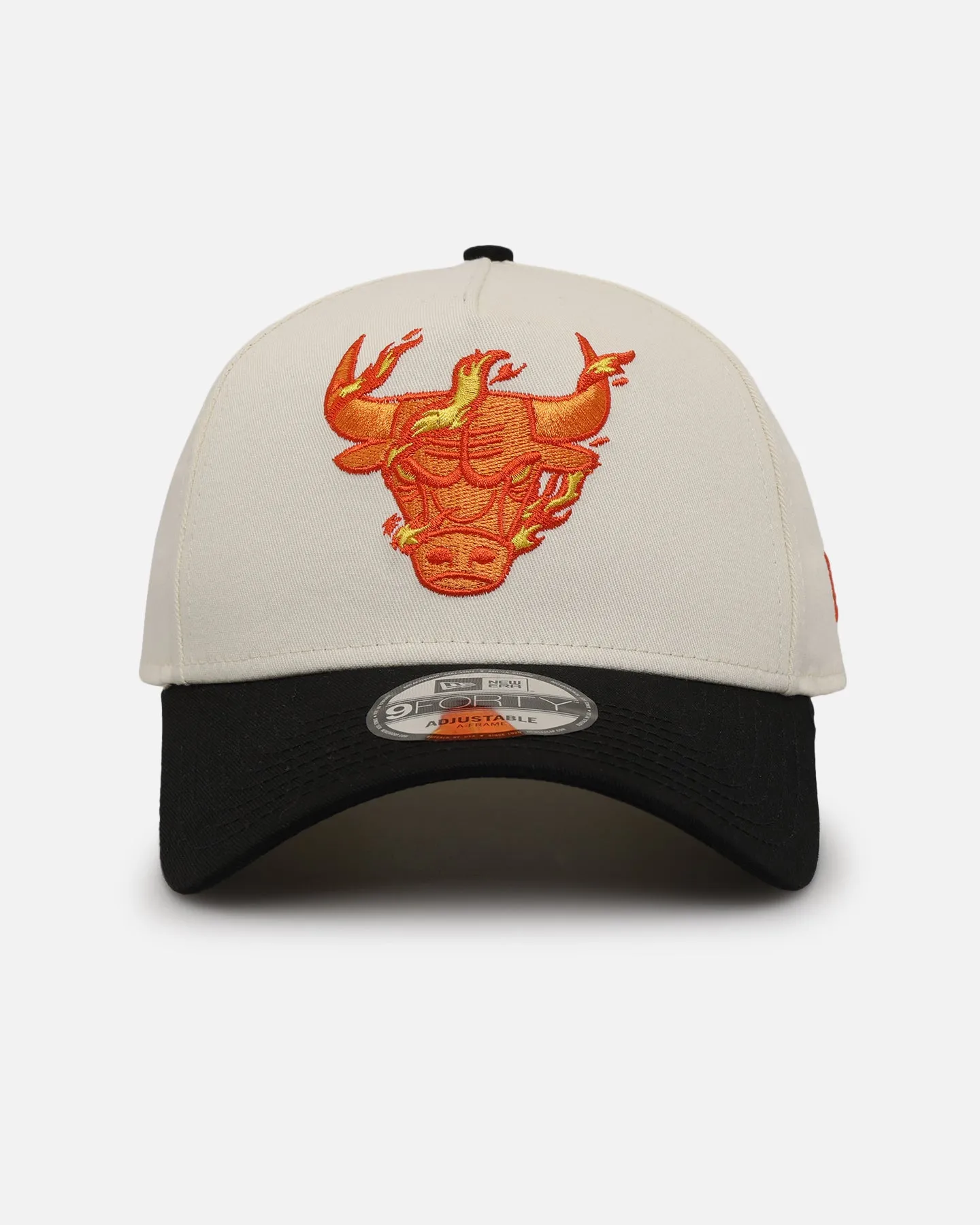 New Era Chicago Bulls 'Flame' 9FORTY A-Frame Snapback Chrome White/Black