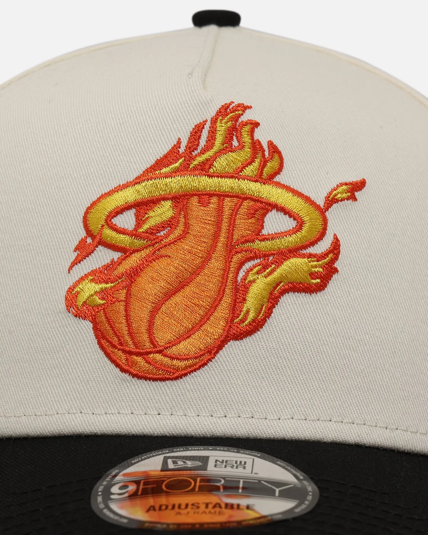 New Era Miami Heat 'Flame' 9FORTY A-Frame Snapback Chrome White/Black