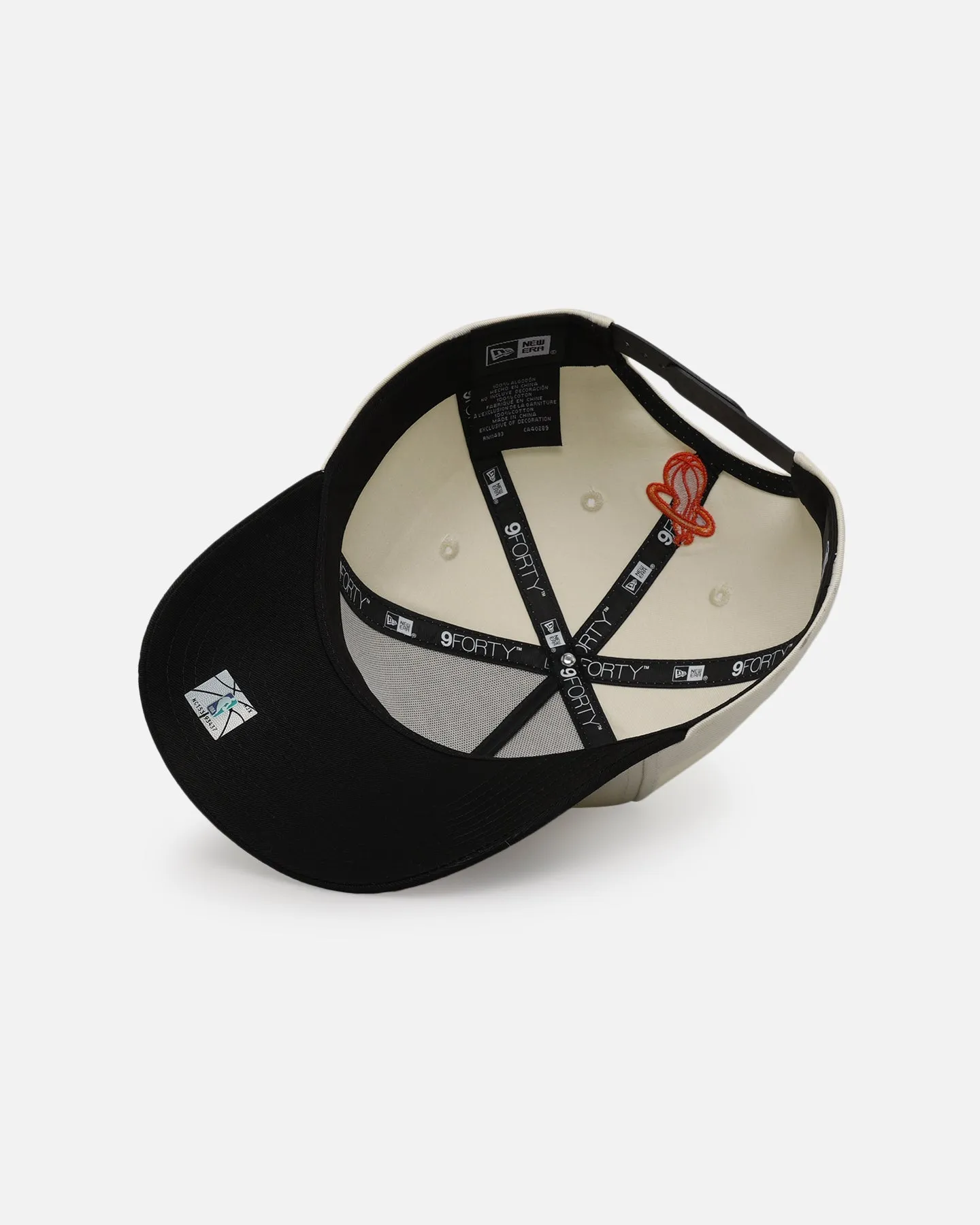 New Era Miami Heat 'Flame' 9FORTY A-Frame Snapback Chrome White/Black