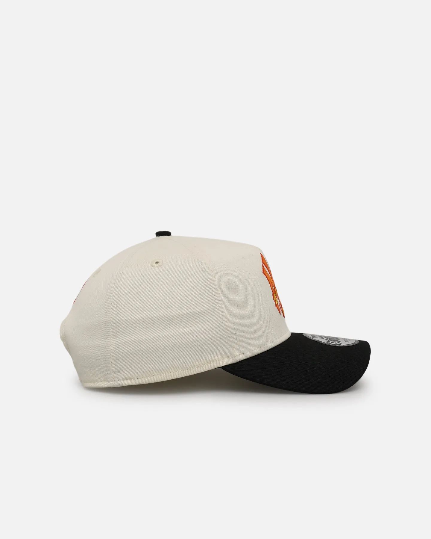 New Era New York Yankees 'Flame' 9FORTY A-Frame Snapback Chrome White/Black