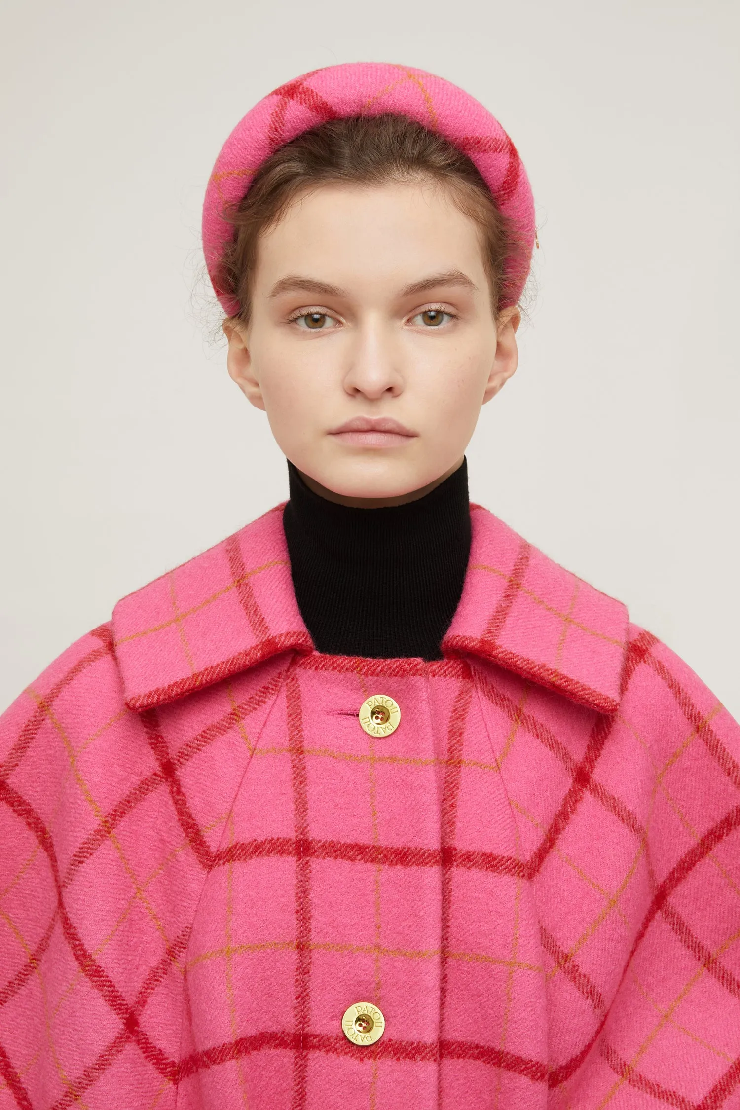 Padded headband in checked wool
