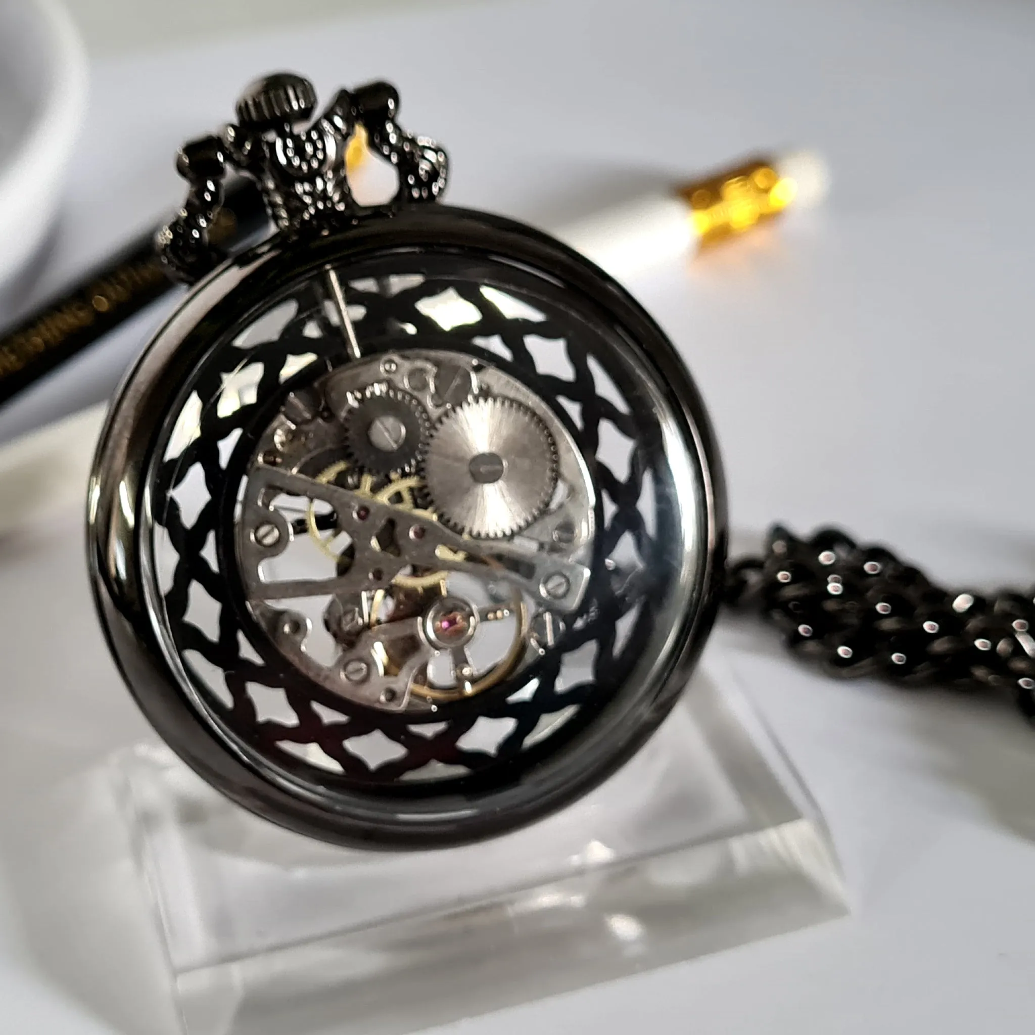 Pocket Watch Black Mechanical TW100