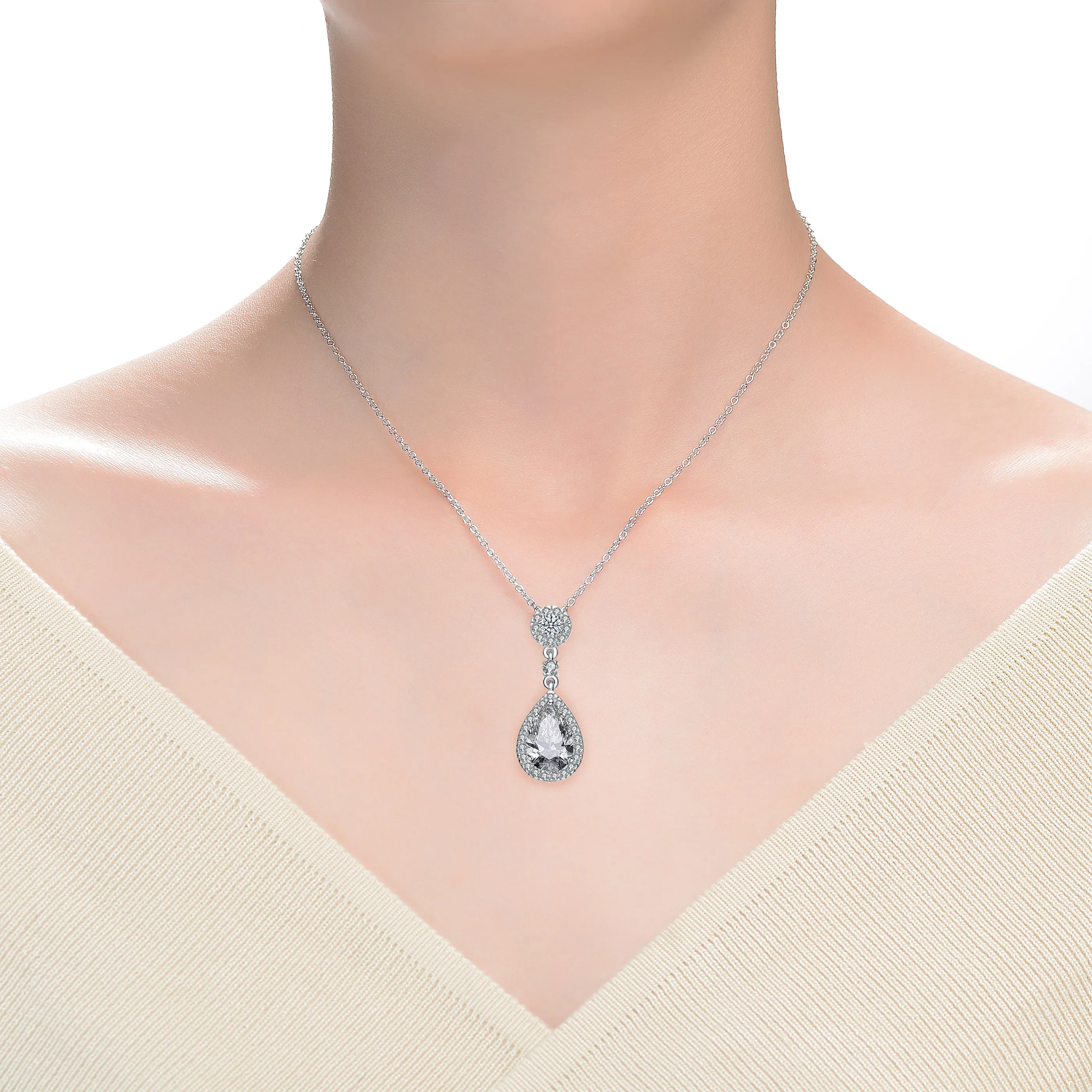 Sterling Silver with Cubic Zirconia Vintage Cluster Teardrop Pendant Necklace