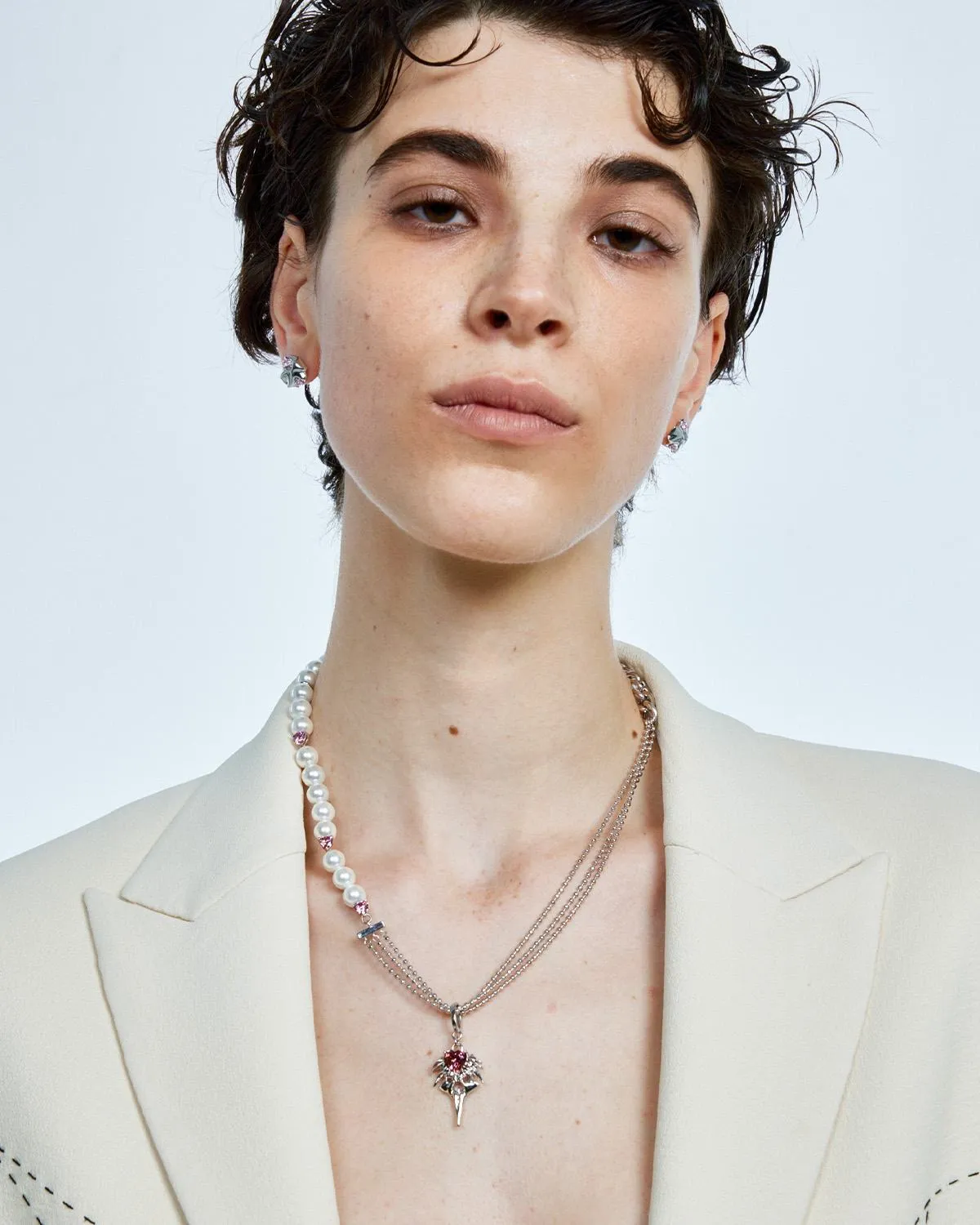 TRIANGEL Pearl Necklace
