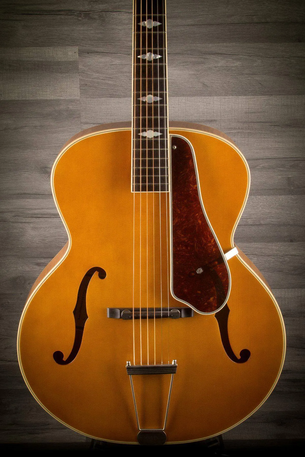 USED - Epiphone Masterbilt Deluxe in Vintage Natural